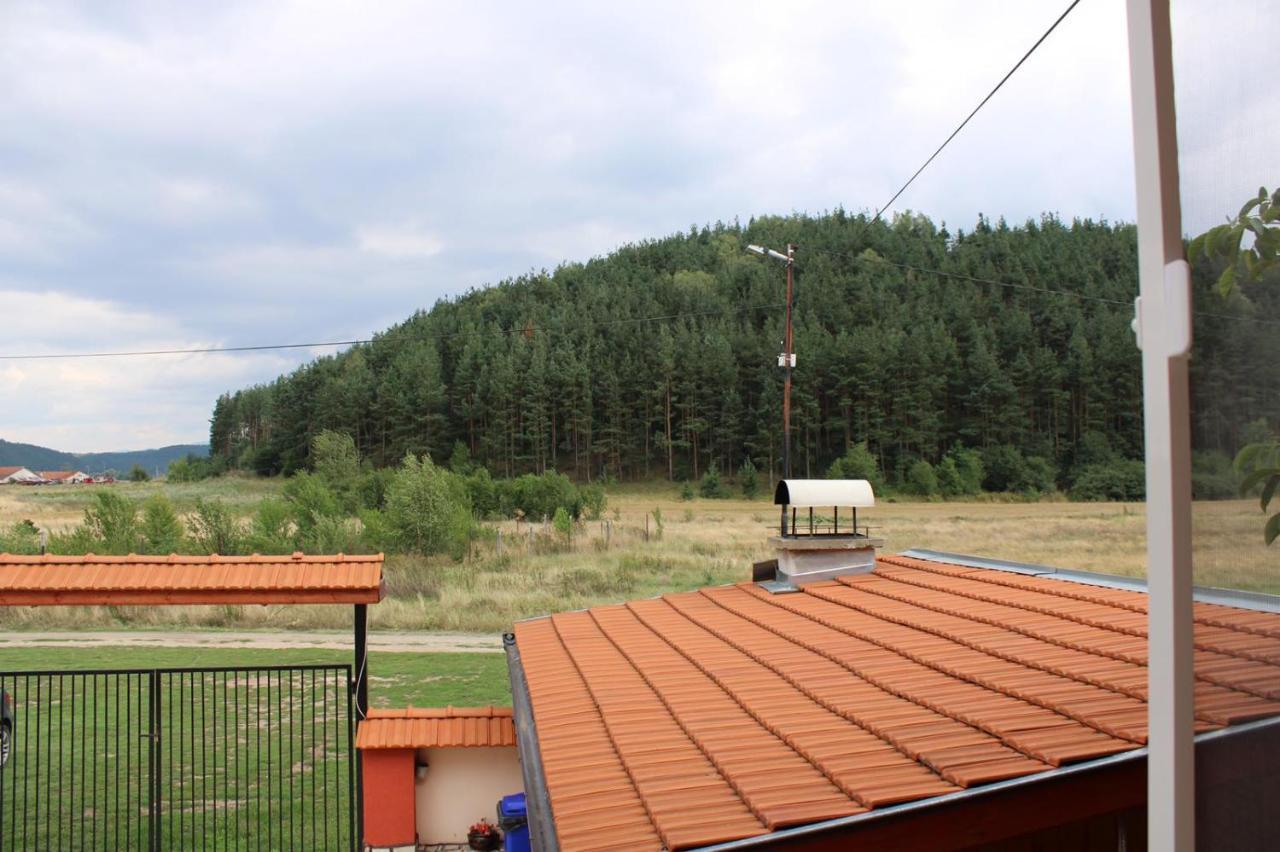 Къщи За Гости Ореха Samokow Exterior foto